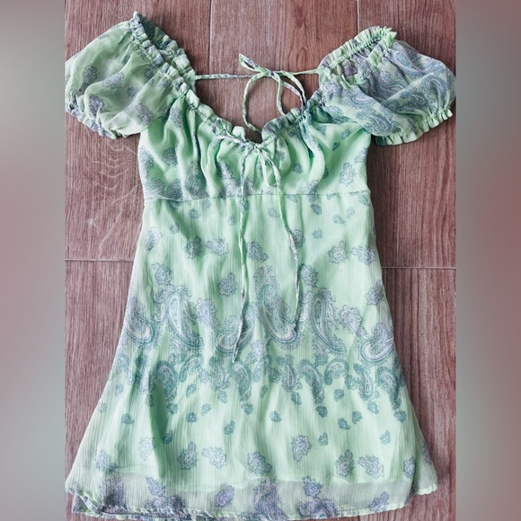 Urban Outfitters Green Paisley Becca Mini Dress - Picture 6 of 8